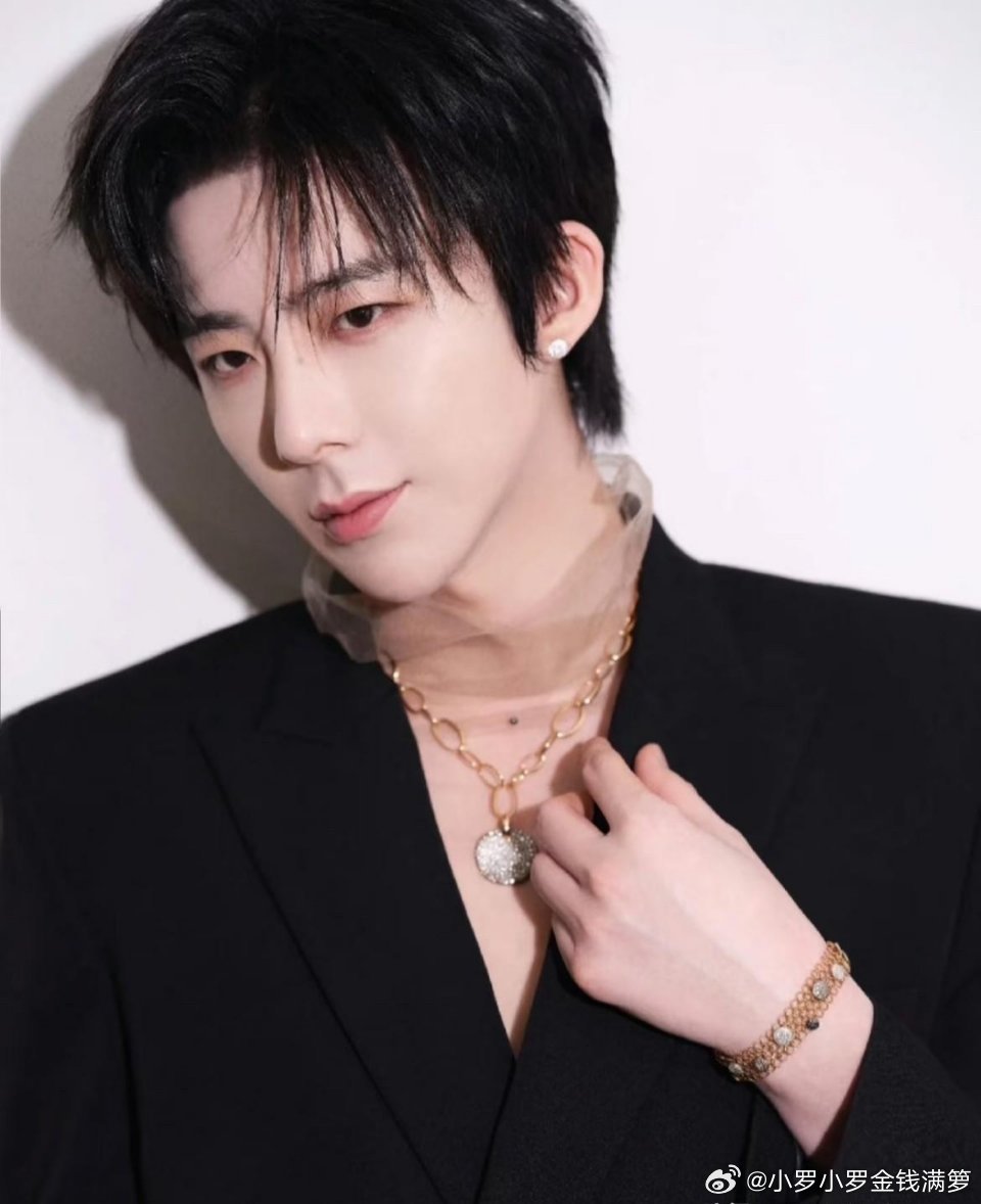 我好像明白刘宇宁为啥离婚了。不是因为他长得太帅气，也不是由于他是钢铁般的大直男，