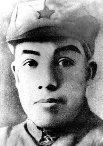 1943年，毛主席的弟弟毛泽民，被盛世才残忍杀害，后来，盛世才逃去了台湾，刚安顿
