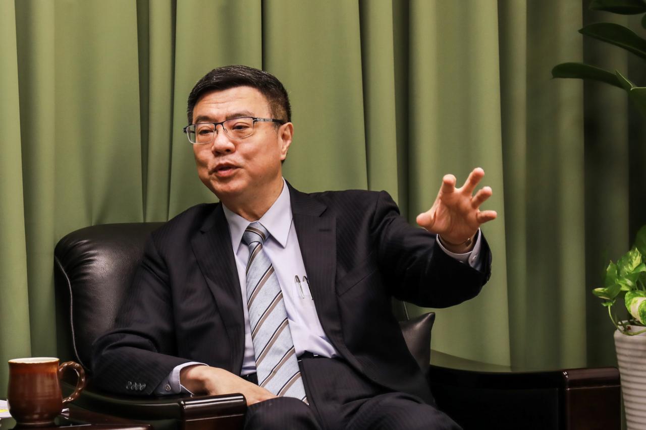 卓荣泰叫嚣：感谢高市早苗的谈话台行政机构负责人卓荣泰今天（5日）在会见“日本