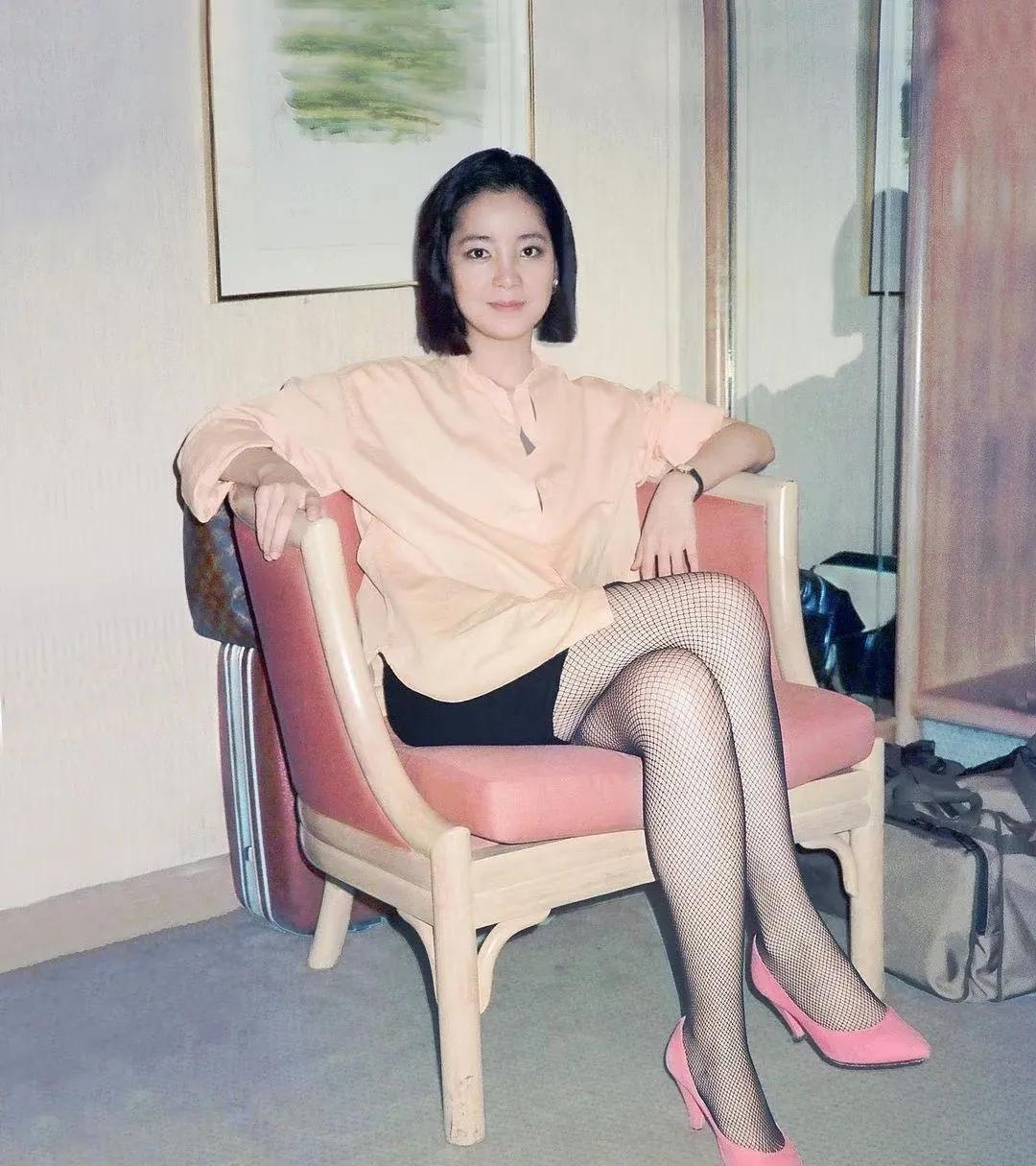 1984年，31岁的邓丽君在香港