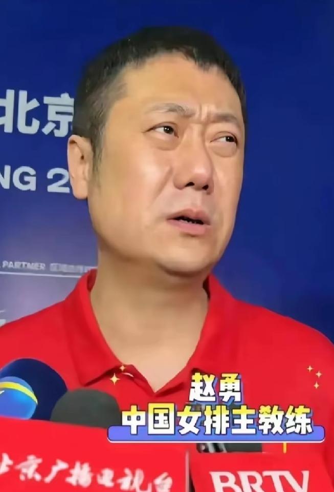解盛钰，李晨萱，王奥芊在香港站对阵意大利女排比赛中的发挥出色，给主教练赵勇又出了