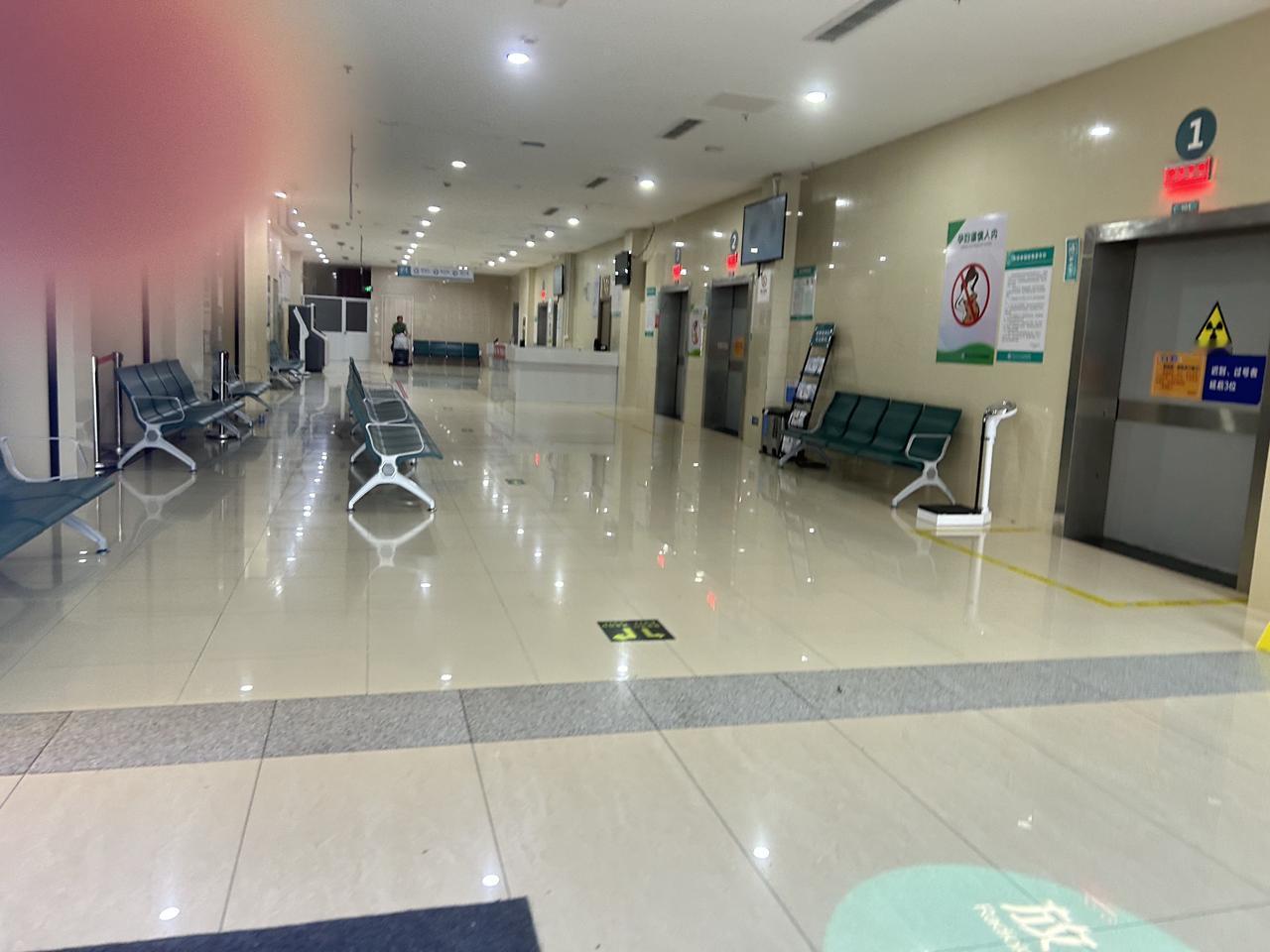 姑妈62岁，上个月体检顺便查了个肺，CT做完医生扫了一眼："大姐，挺好的，回去吧