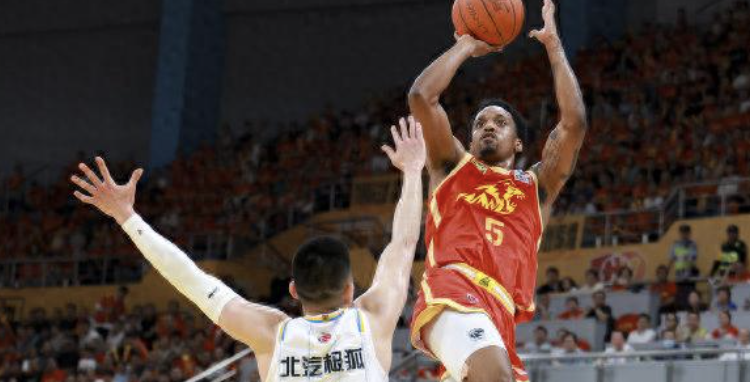 CBA六名外援或被归化中国男篮能否重振