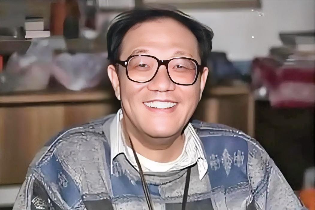 史铁生的一生：21岁瘫痪，不能行走，自杀了3次被救，26岁母亲去世，留下了患病的