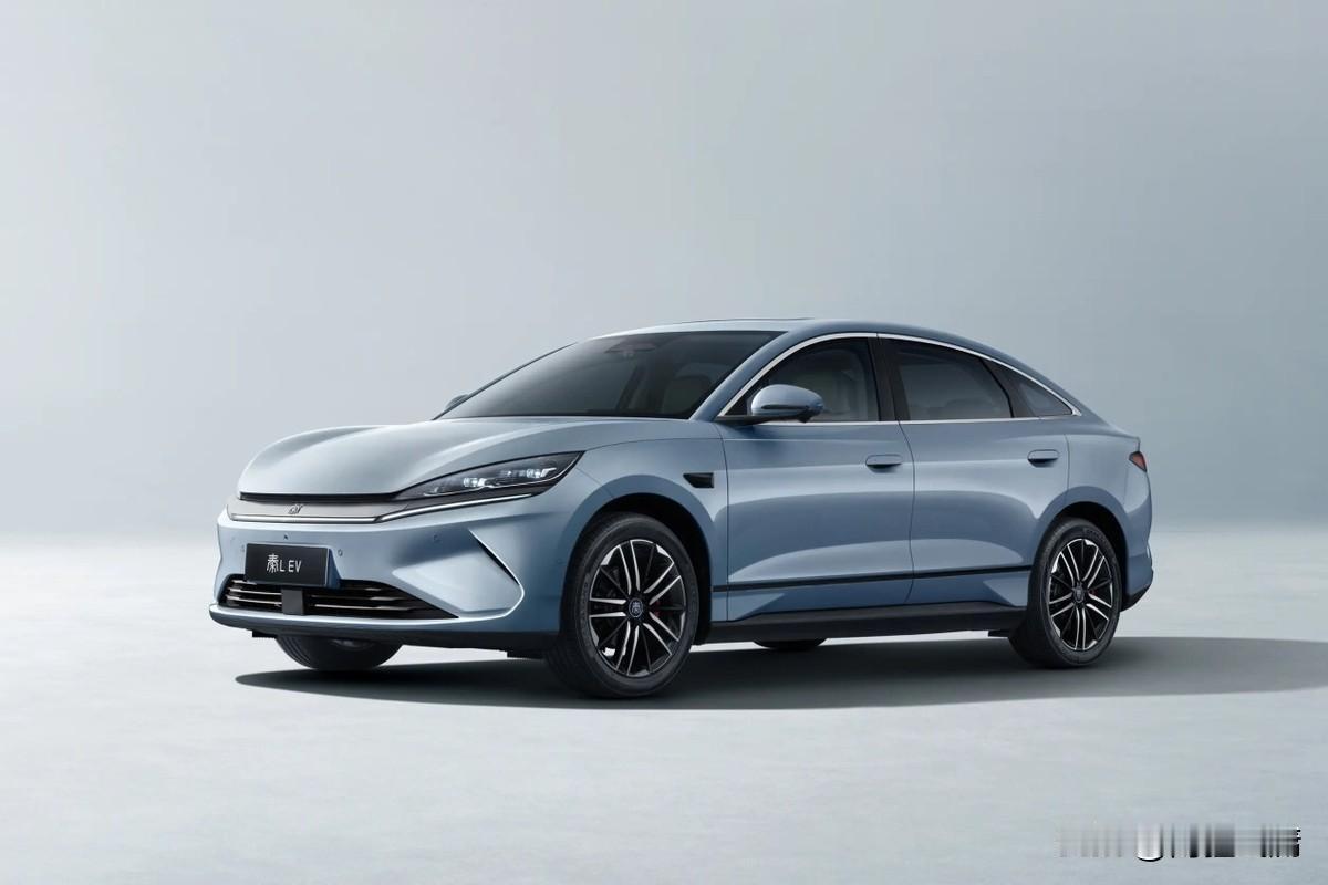 电车油车怎么选？电车1年电费——1200元油车1年油费——12000元电车