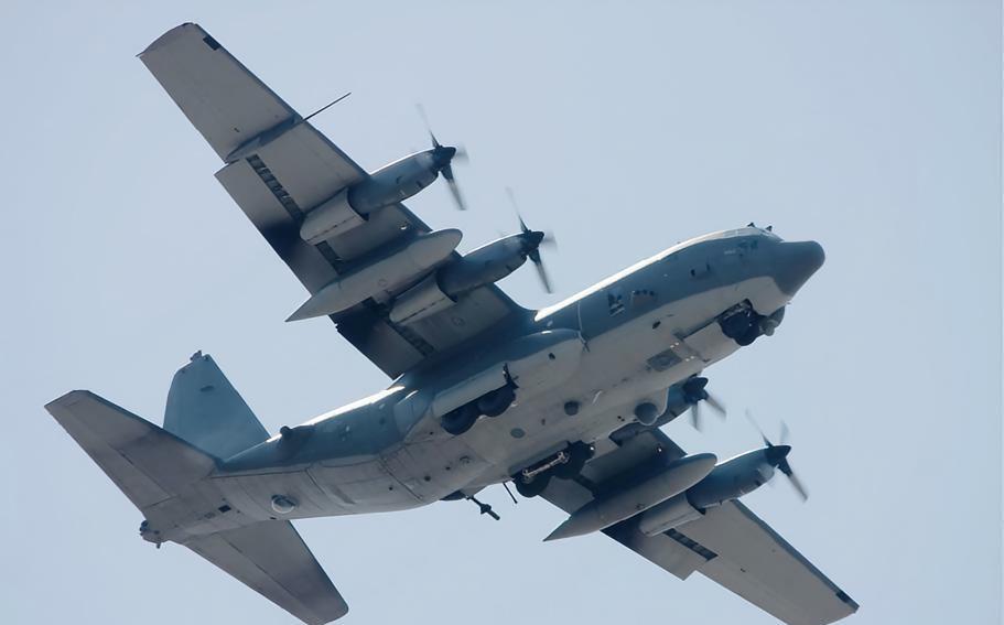 美国AC-130攻击机AC-130是美军有史以来最成功的空中炮艇，至今仍在服