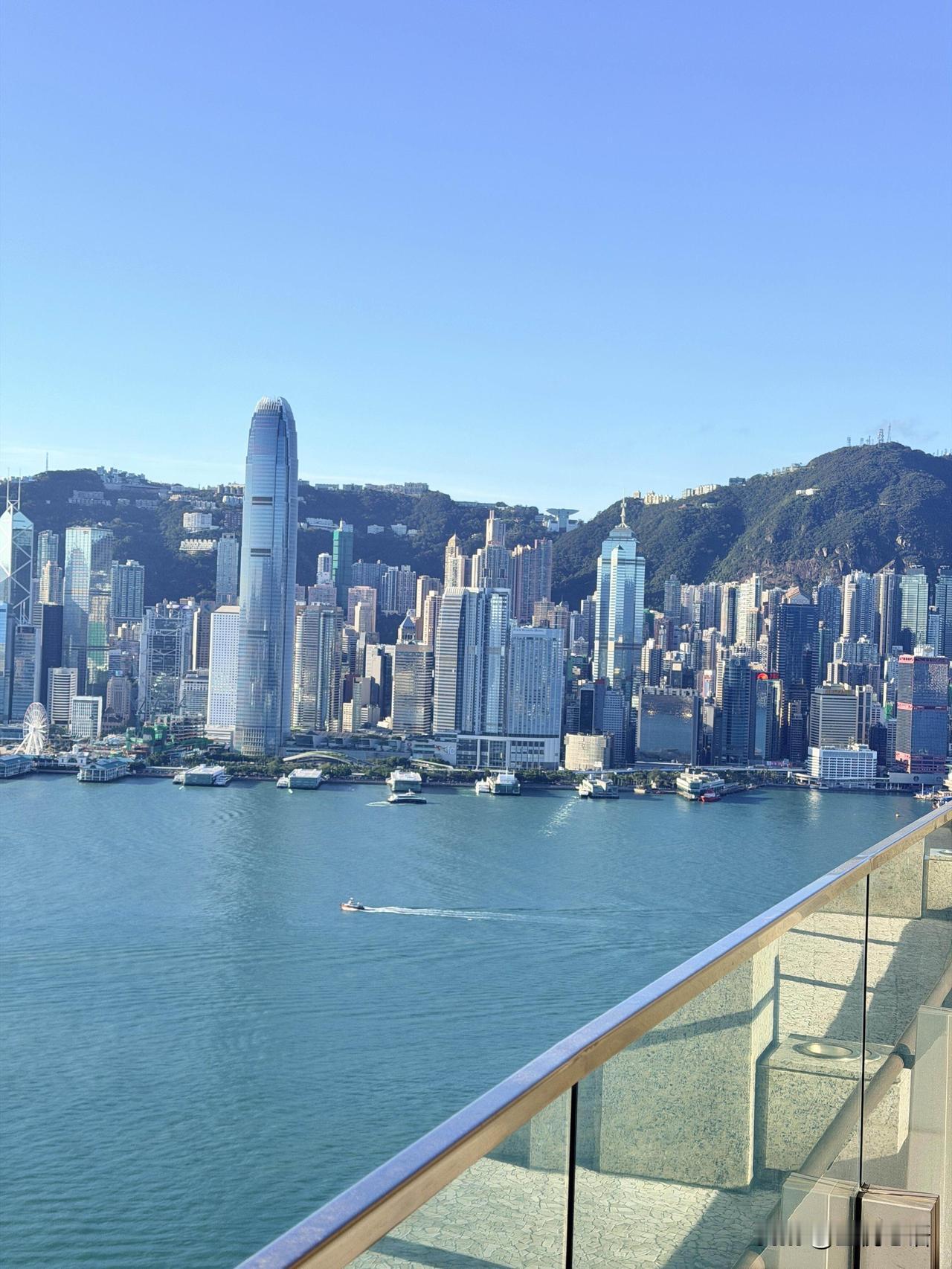 🇭🇰11月香港必冲！附懒人打卡清单～晨起20℃太舒服，薄外套就能畅玩！