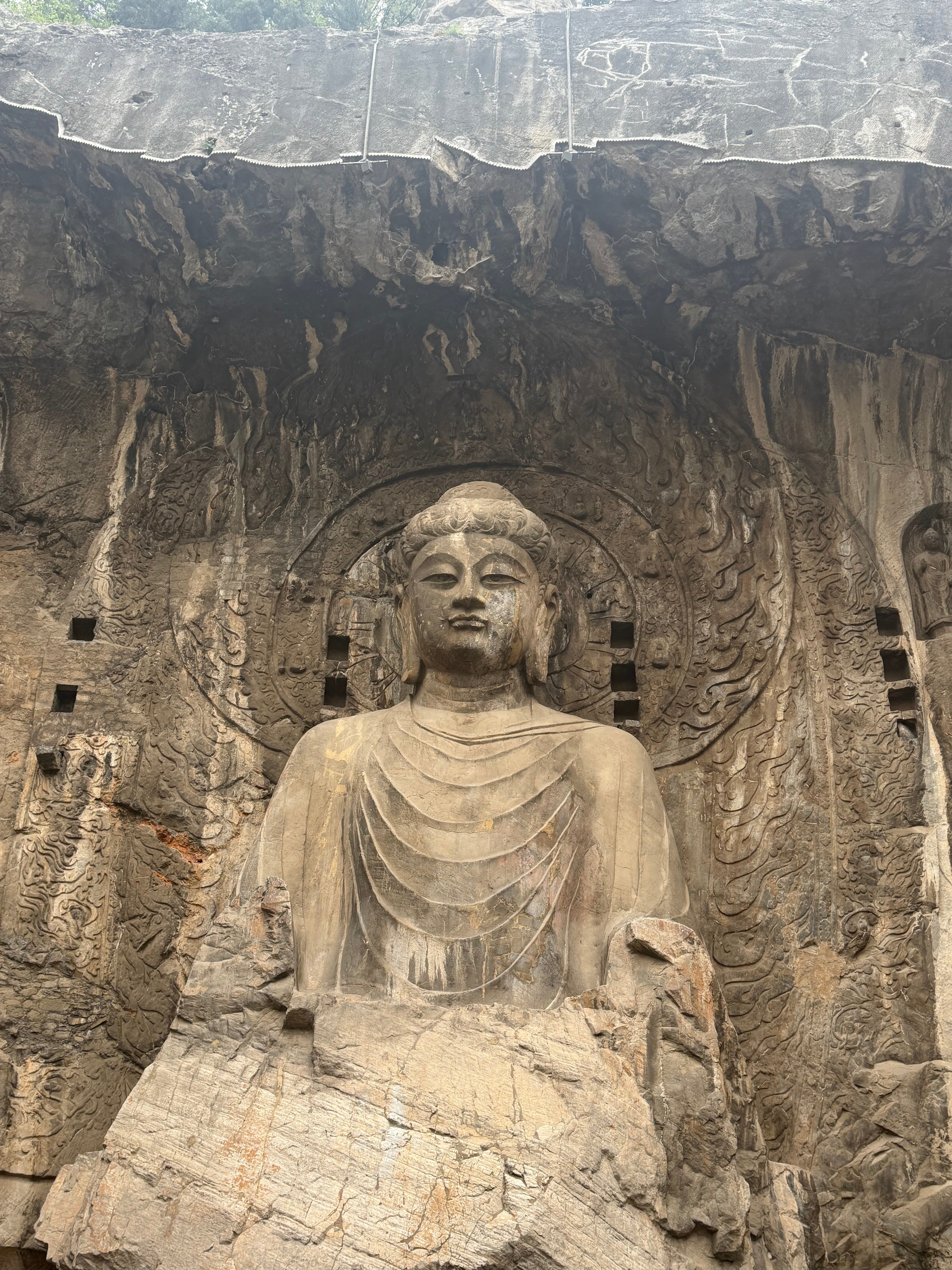 龙门石窟，人从众洛阳·龙门石窟景区