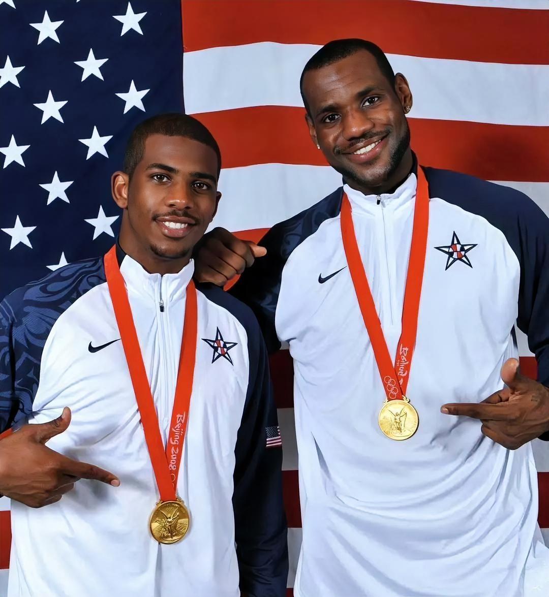 本赛季的克里斯-保罗和勒布朗·詹姆斯根本不是一个档次勒布朗-詹姆斯，40岁