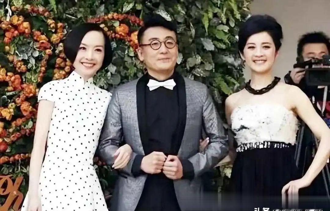 “戈辉不行，鲁豫也行啊！”这是窦文涛他妈当年下的“圣旨”。老太太看着跟儿子