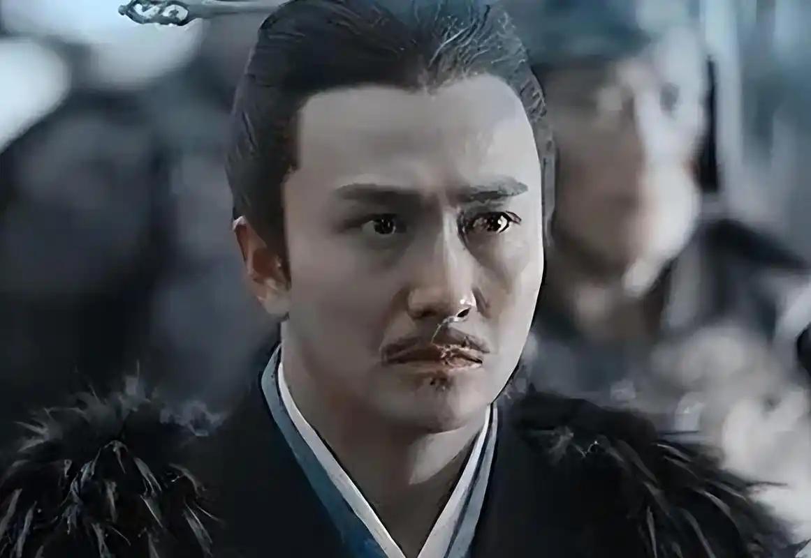 他是曹操最信任的谋士，算无遗策从未失手，却因说错一个字被赐死此人年少成名，出
