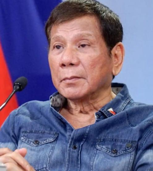 最近，菲律宾前总统杜特尔特的一番话在东南亚政坛炸了锅，直白得让人没法回避：“中美