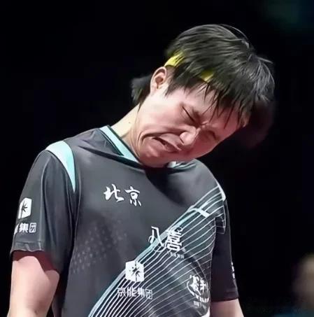 终于清楚王楚钦为什么打不过樊振东了，不是他不想赢，而是樊振东的关键球能力太