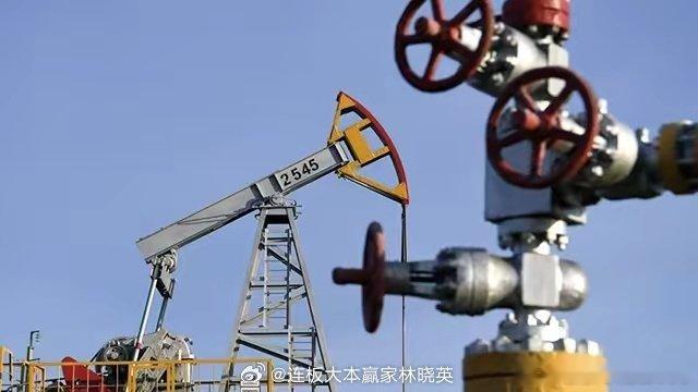 沙特原油对亚洲客户大降价中东产油国油价或下调受霍尔木兹海峡通航、全球原油供应激