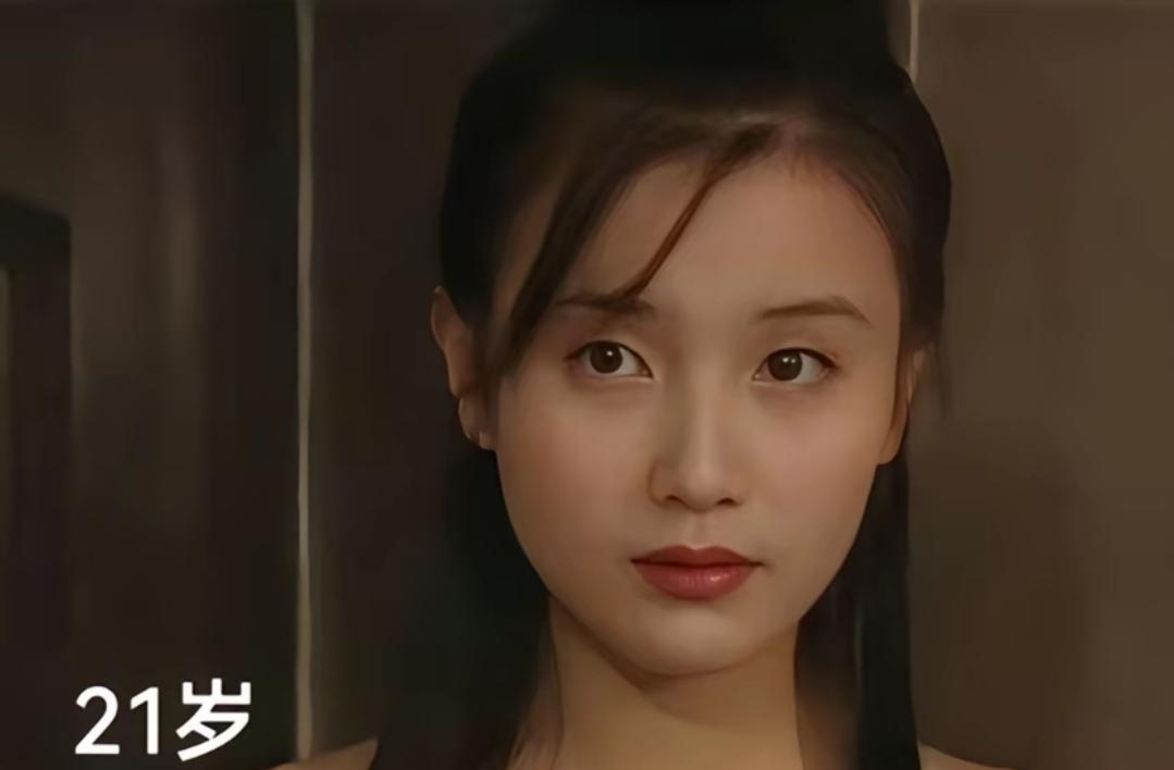 宋佳23-25岁这两年发生了什么？宋佳21岁刚出道的时候就是大美女，22岁和2