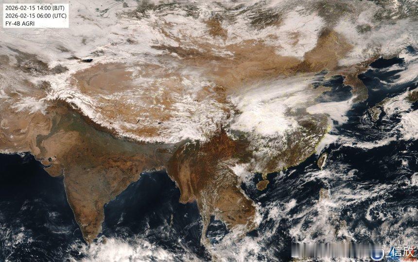 【冷热反差大】今天长江南北两侧，气温走势分化。长江以北因为寒潮影响，多地气温骤降