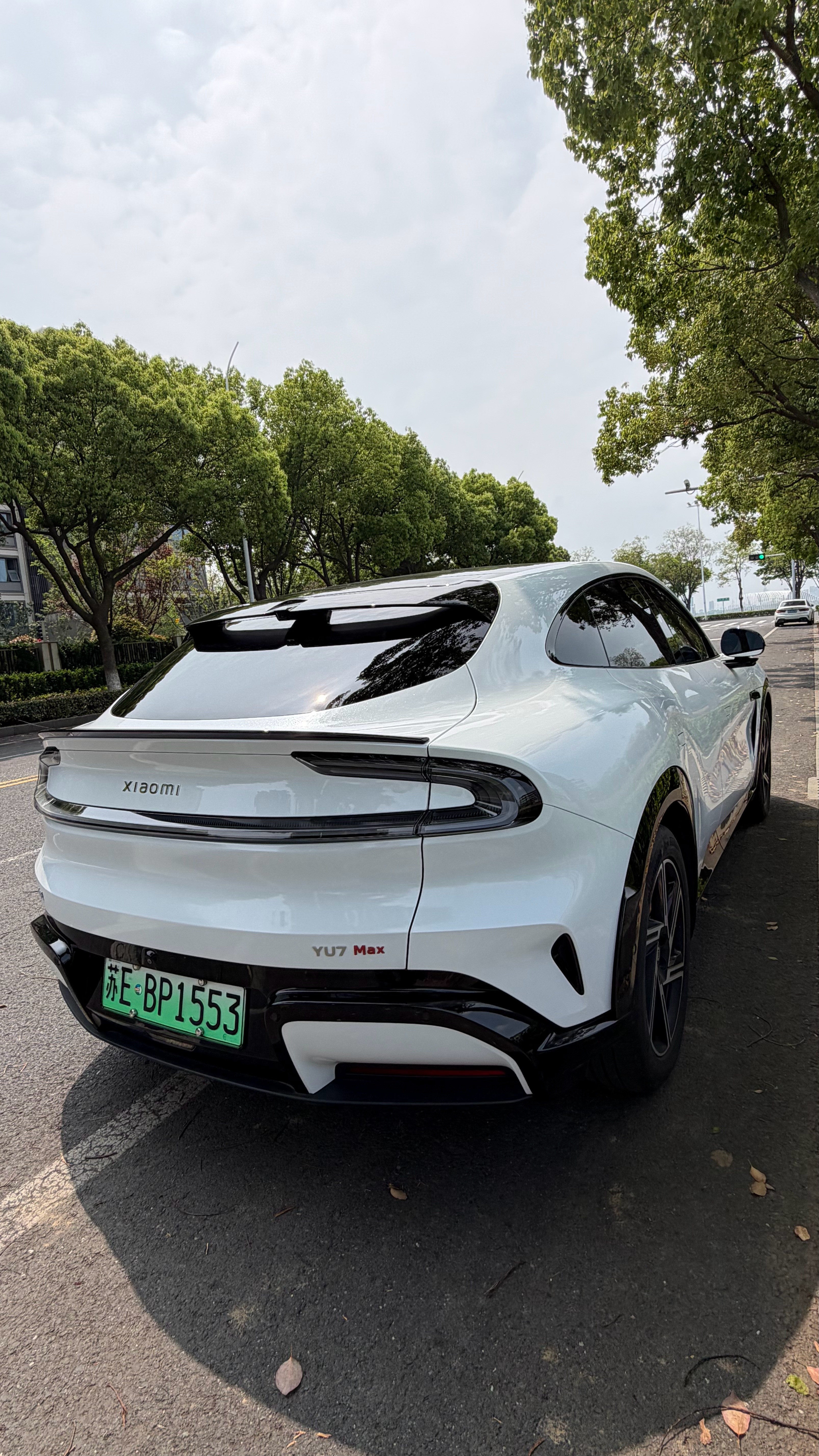 帅吗小米汽车小米yu7