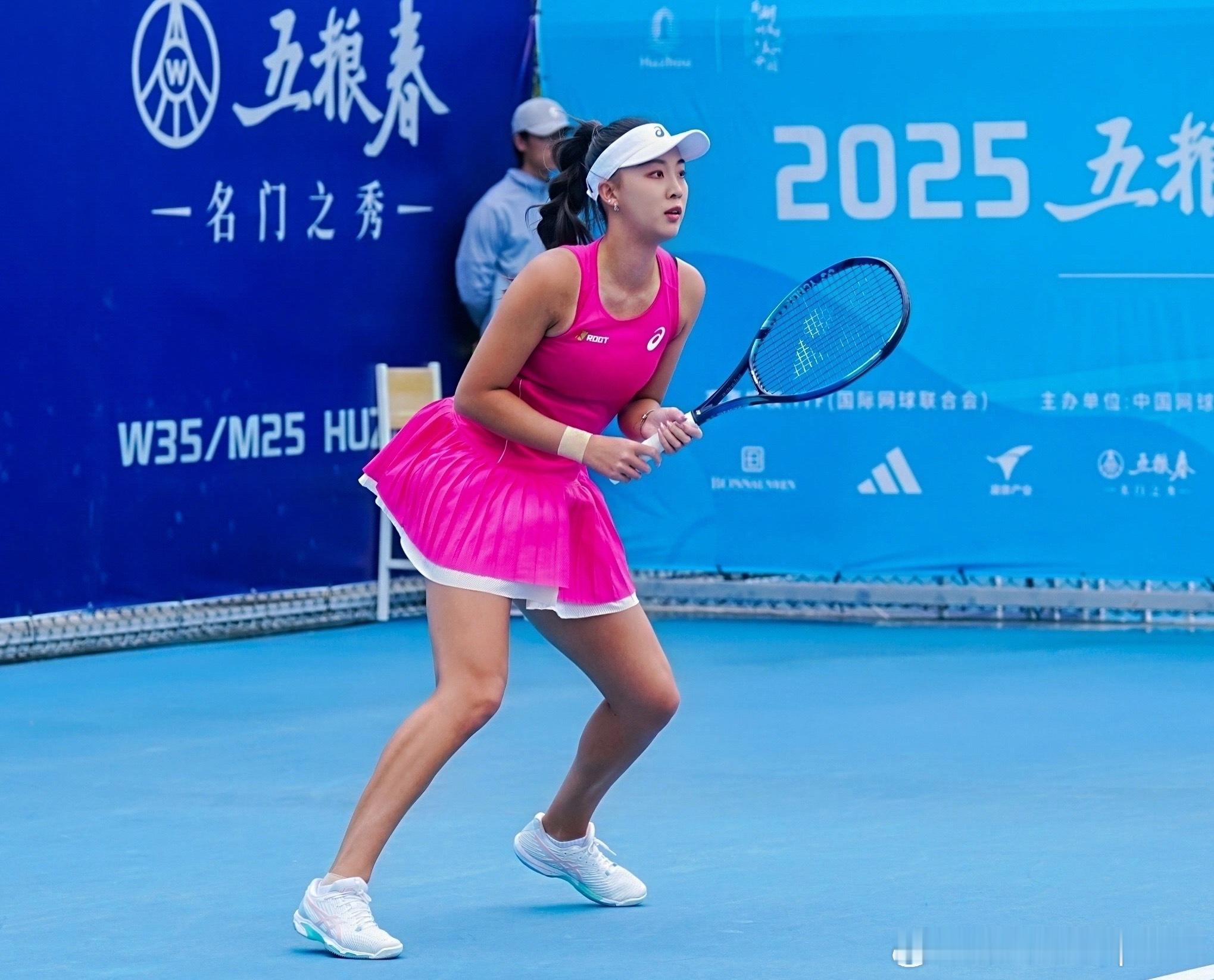 🏆🇻🇳W15女单决赛🇨🇳王佳祺6-0/6-4🇫🇷Inisan✅王佳