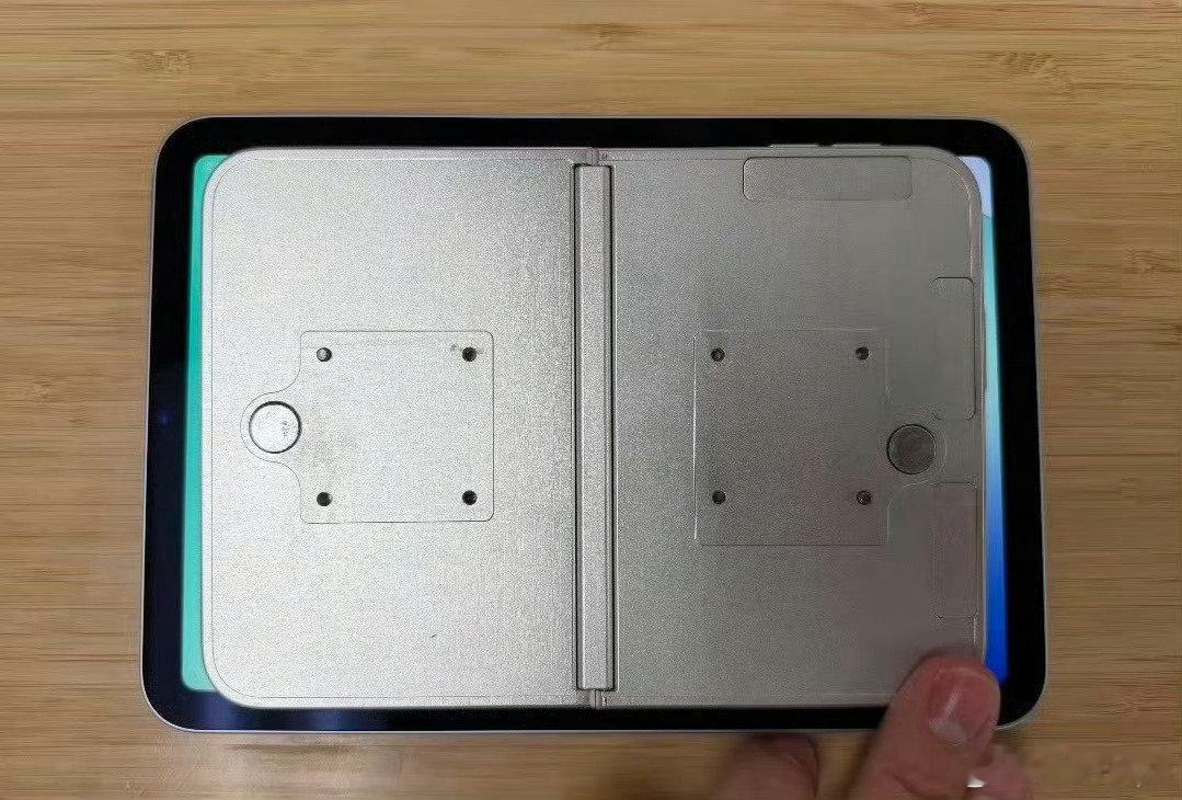 曝史上最薄iPhone来了苹果折叠屏比华为大折叠屏还要薄你会选哪个？iPhon