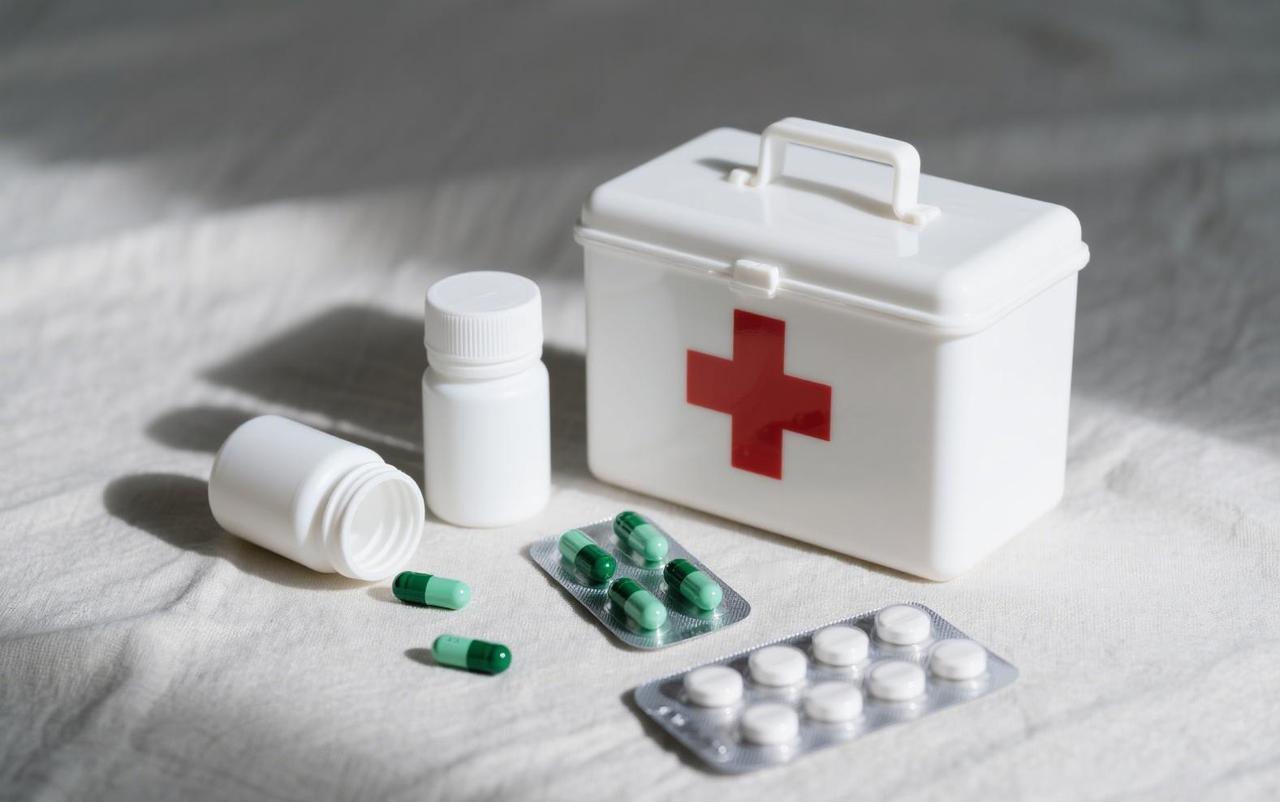 医生提醒：一旦吃上奥司他韦，5件事就不要做了，别害了自己吃药这事，说简单也简