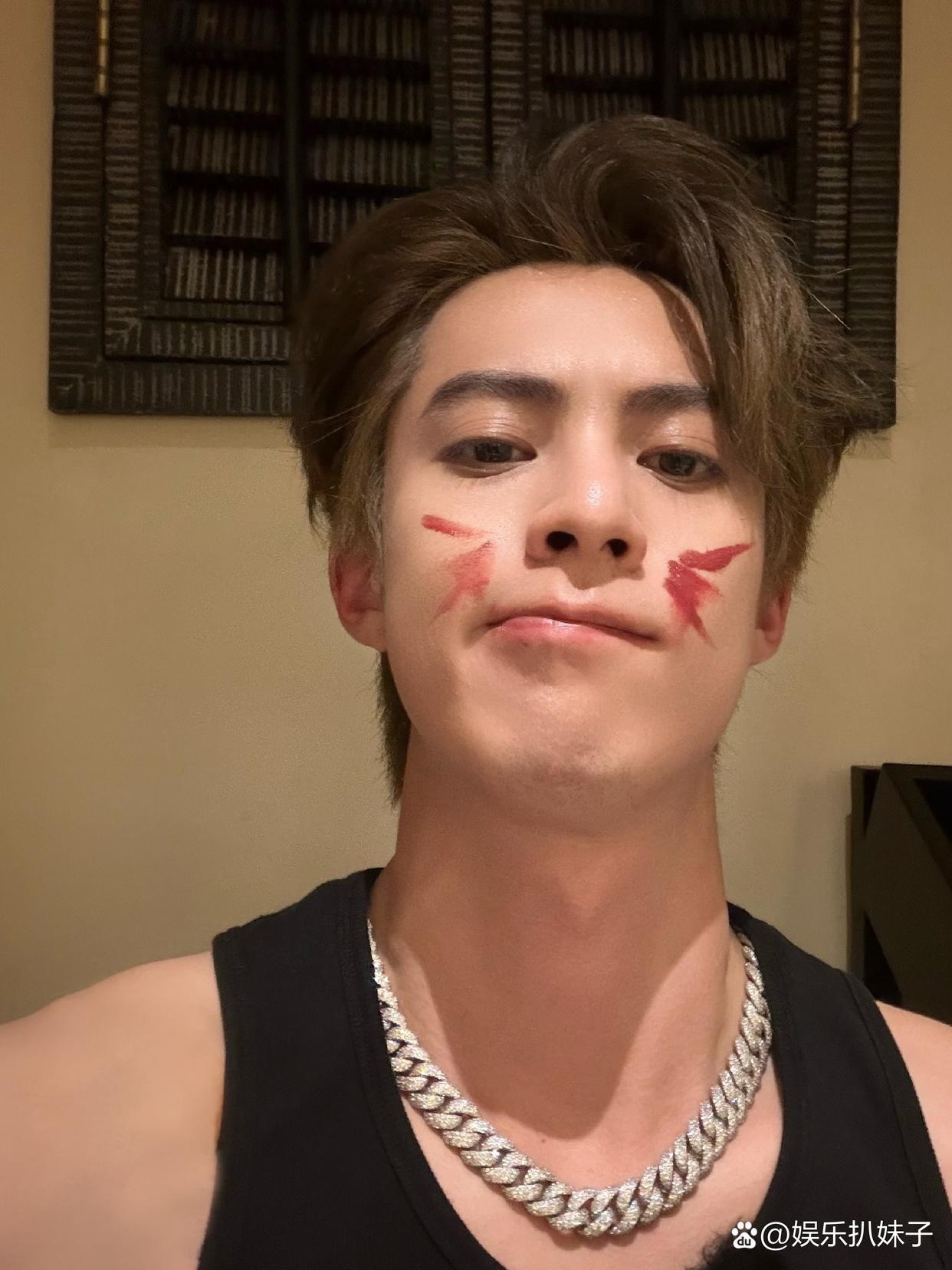 1.王鹤棣打私生手机这件事对他没多大影响，毕竟私生一直是人人喊打的状态，而且他也