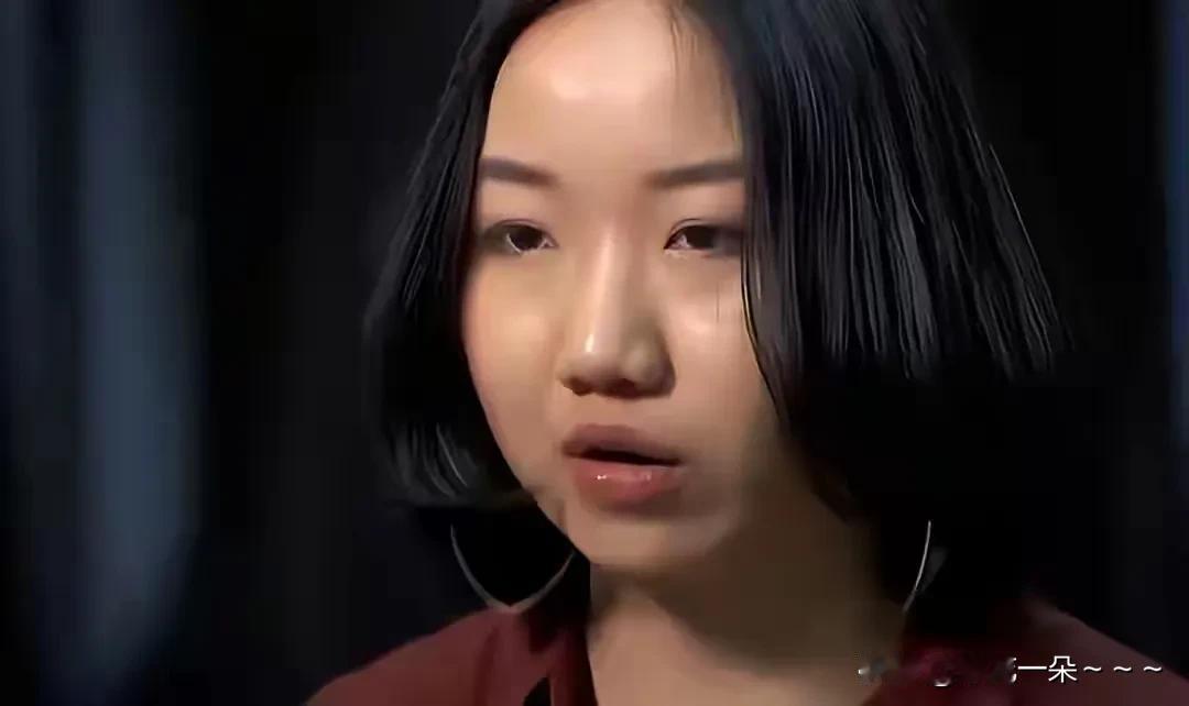哦豁！“叛国贼”许秀中又开始发投诉警察动态了，看来被澳大利亚警察误打的事一年多