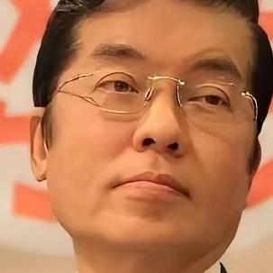 张荣恭刚被提名国民党副主席,最近就说句实在硬话:国民党的政客别再做“和平分裂”的