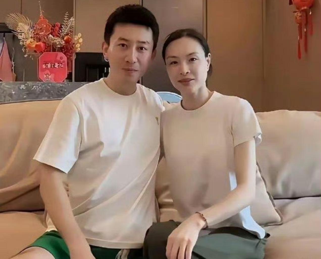 吴敏霞老公‍‎‎虽说没郭‏‍⁠晶晶家那么有钱‍，但‌‍人家是‌真帅啊！​​​