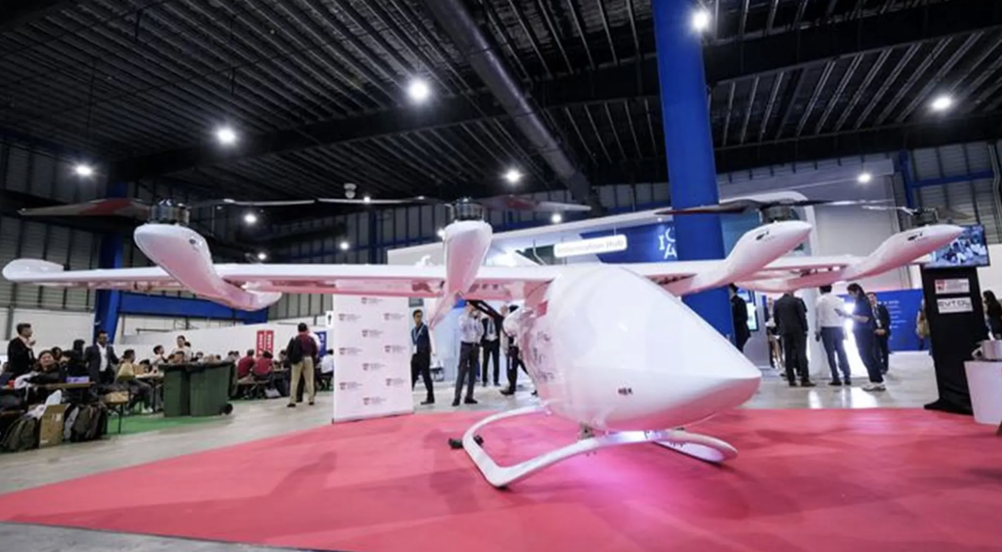 新加坡首架本土eVTOL原型机亮相2026航展，开启城市空中交通新纪元