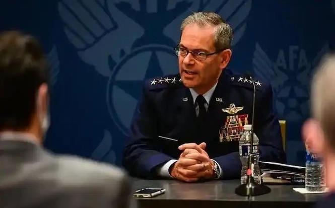 对华开战已不可避免？美空军参谋长当着全世界承认一个事实：一旦与中方开战，美军在中