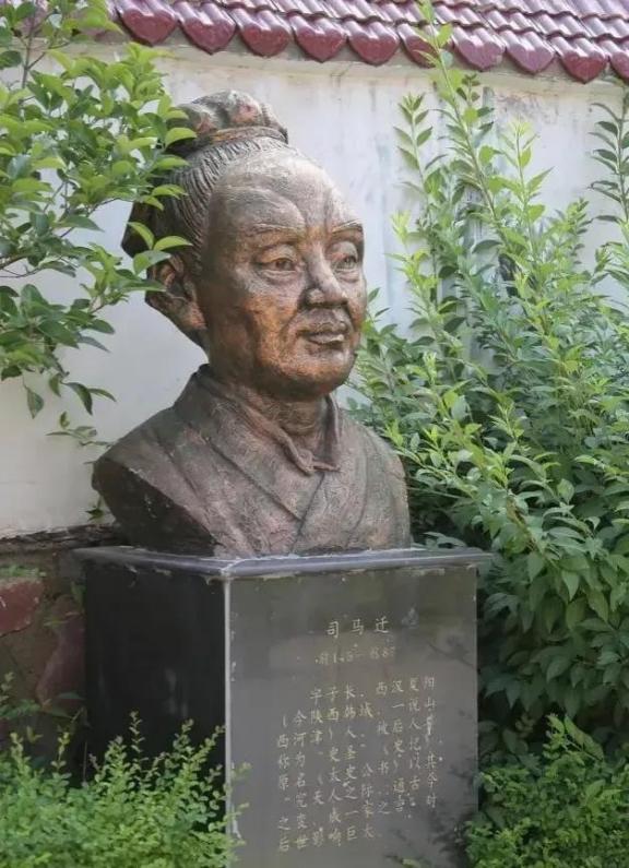 公元前99年，司马迁因为李陵事件，被汉武帝处以死刑，绝望的司马迁无奈向汉武帝求情