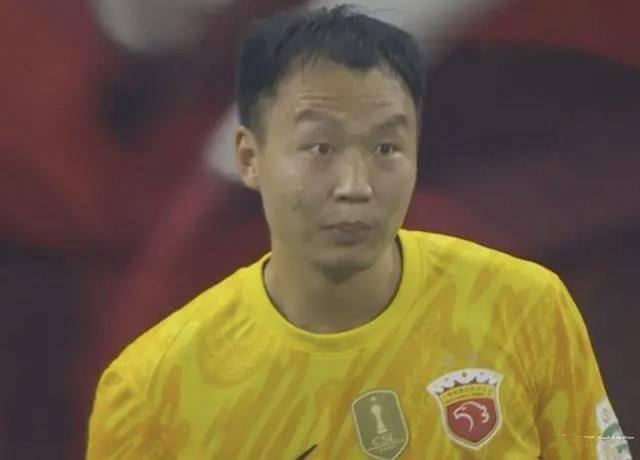 众人评海港战平柔佛：盼回头之山色：感谢陈威，感谢球门，顶住对手48次射门没丢球