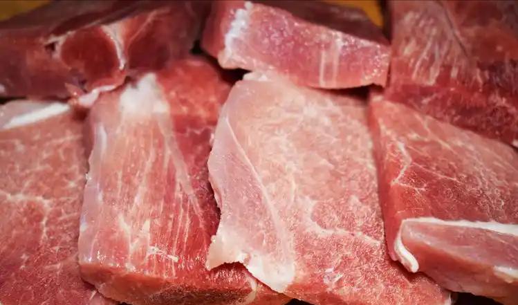 中老年人注意了！加工肉被列为“心血管风险食物”，常吃会增加患病风险？看看医生咋说