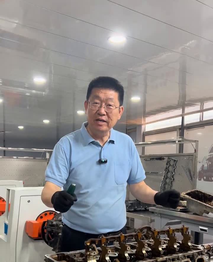 不认可4S店的保养周期。我不认可4S店的保养周期，因为它过于死板。这是一辆2
