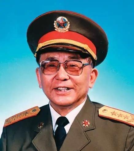 1985年，王诚汉已经68岁，刚从成都军区司令员的岗位上离休，按理说可以安享晚年