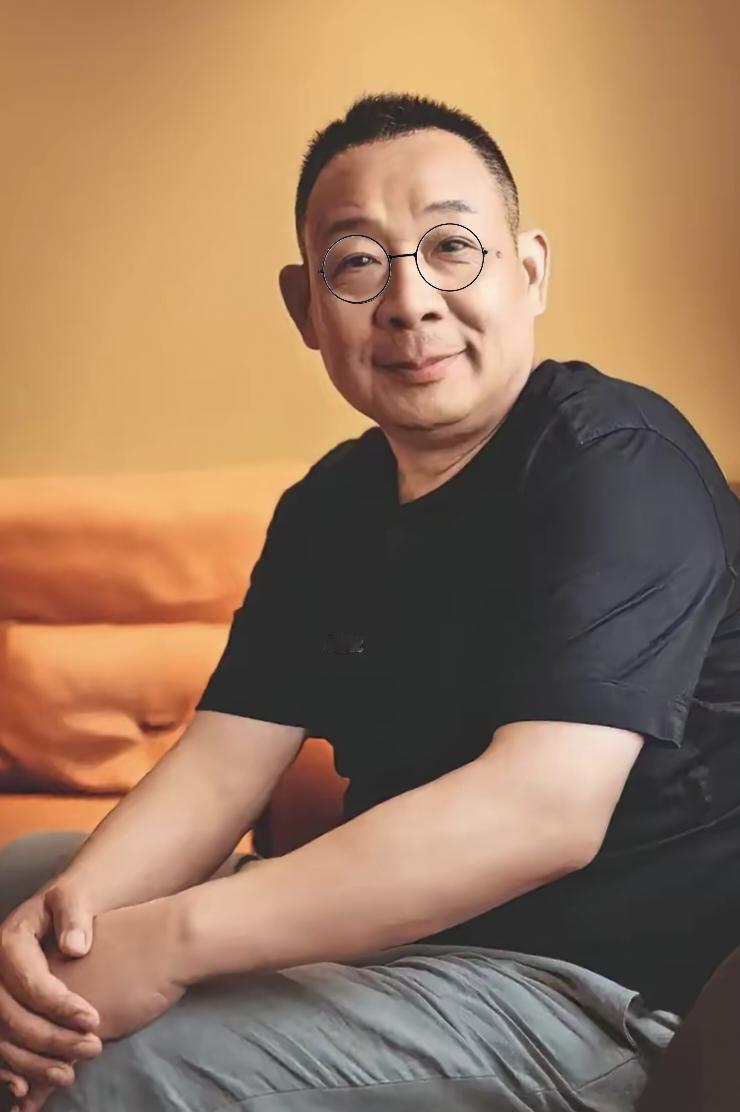 3月8日，胖东来创始人于东来直接投下重磅炸弹，将37.93亿元真实净资产，从私有