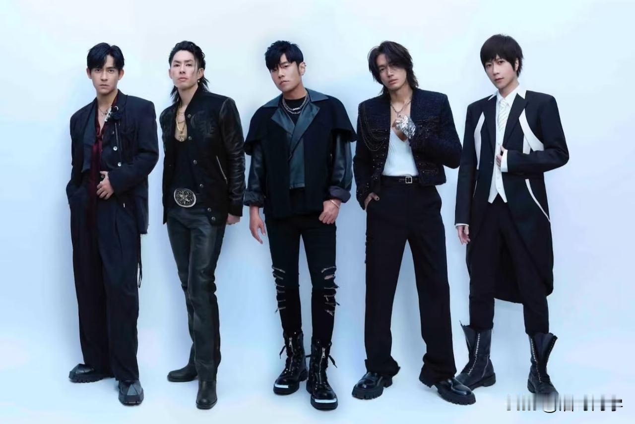 请问这些人在一起可以叫什么组合？周渝民、吴建豪、周杰伦、言承旭、五月天阿信这五