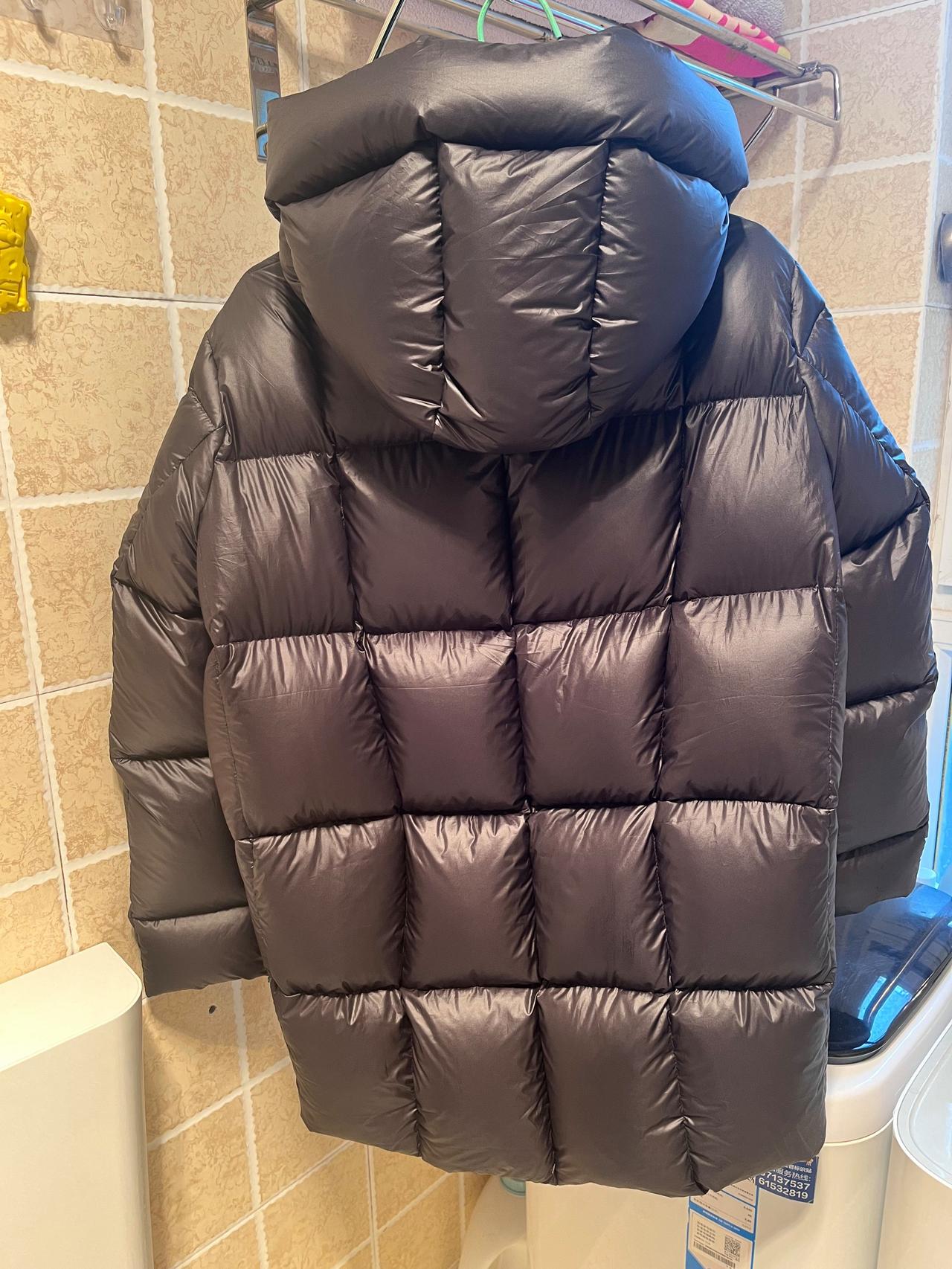 999买的羽绒服却被老公吐槽像狗熊这件羽绒服真的很丑吗我觉得挺可爱呀一个