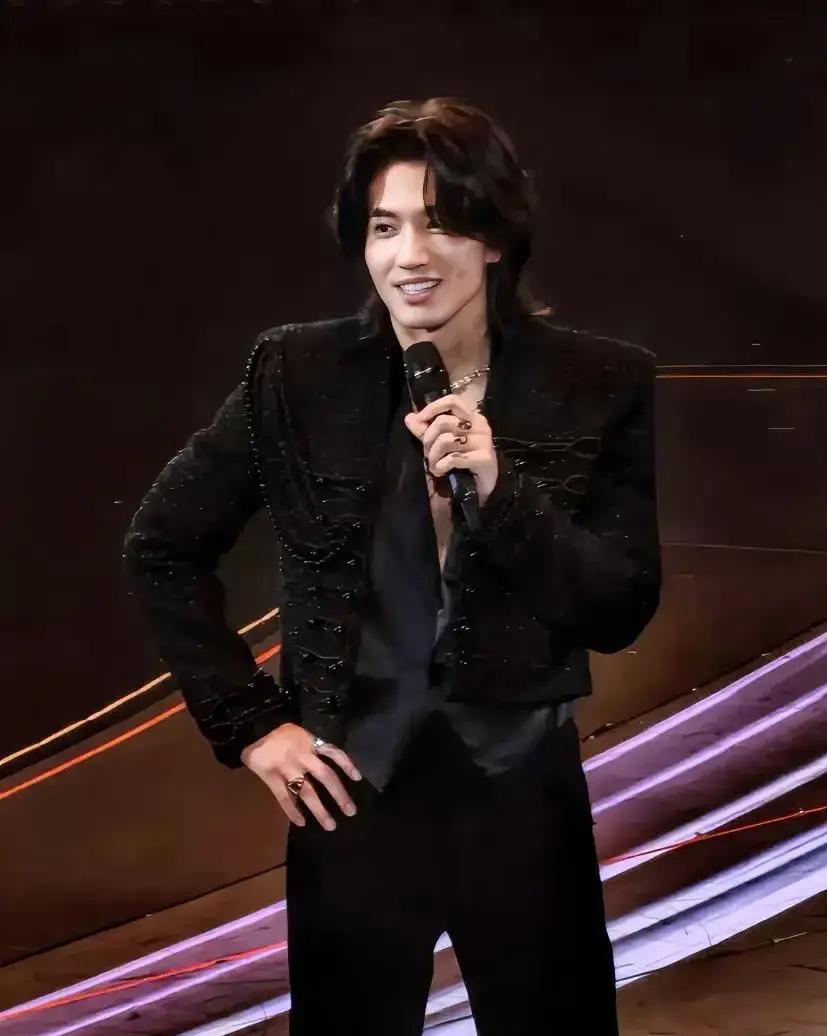 男人们不要羡慕言承旭了，你们根本做不到，言承旭能20年保持容貌没有什么变化，