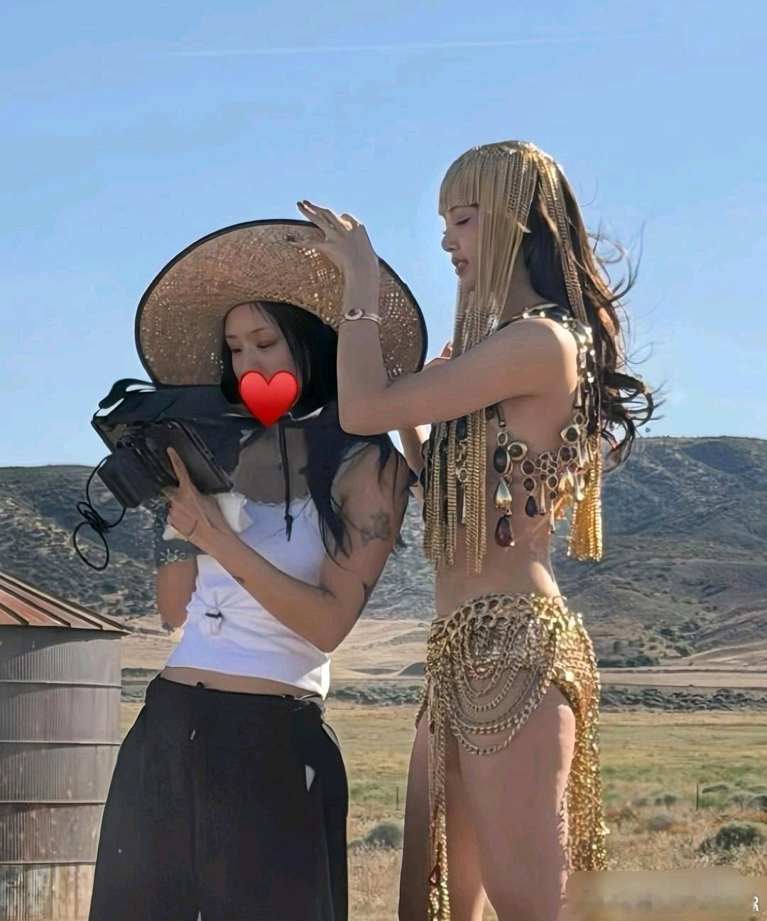 看了lisa这套造型，终于明白她为什么被称为泰国第一美人