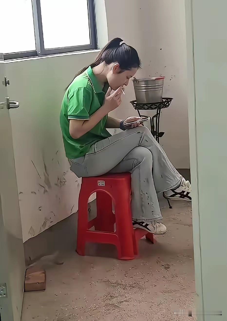 表弟谈的女朋友，大家看看怎么样啊？