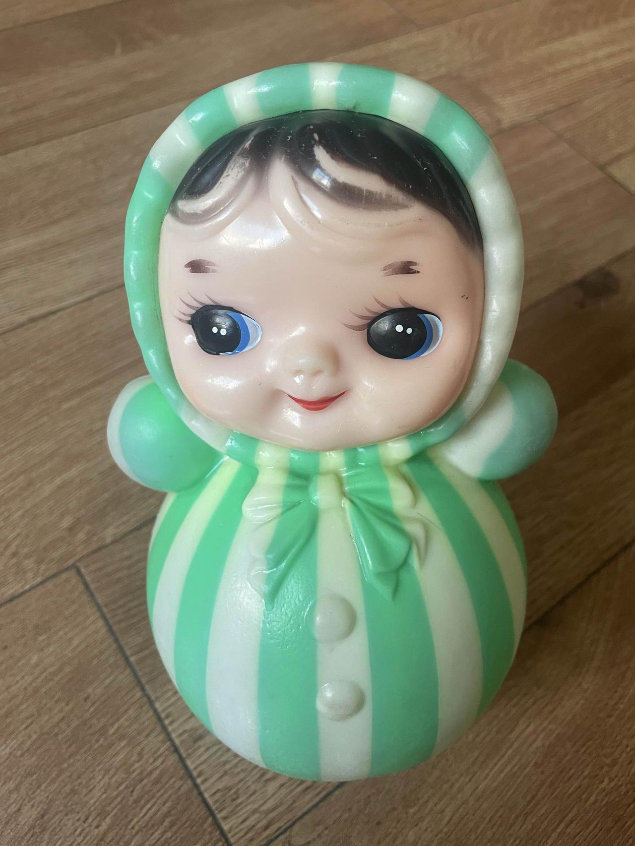 复活的娃娃！大千世界无奇不有，一个沉睡几十年，无人问津的娃娃在我手里复活啦！今