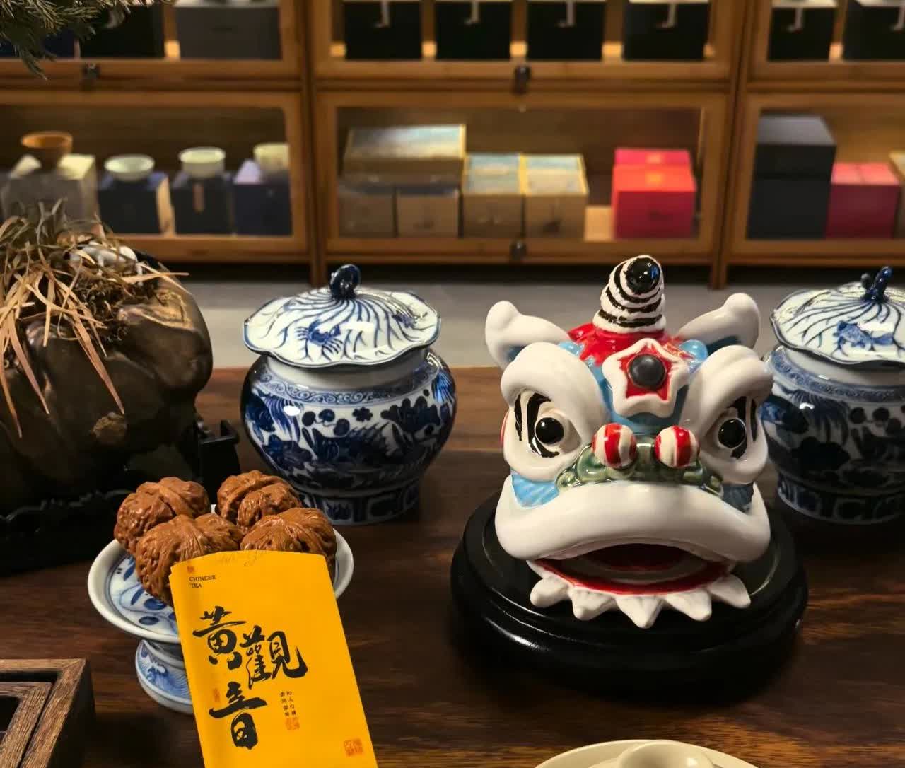 现在的科技真牛啊！我哥们儿去年从江苏拉4个人去烟台，第二天派出所就打电话找上门了