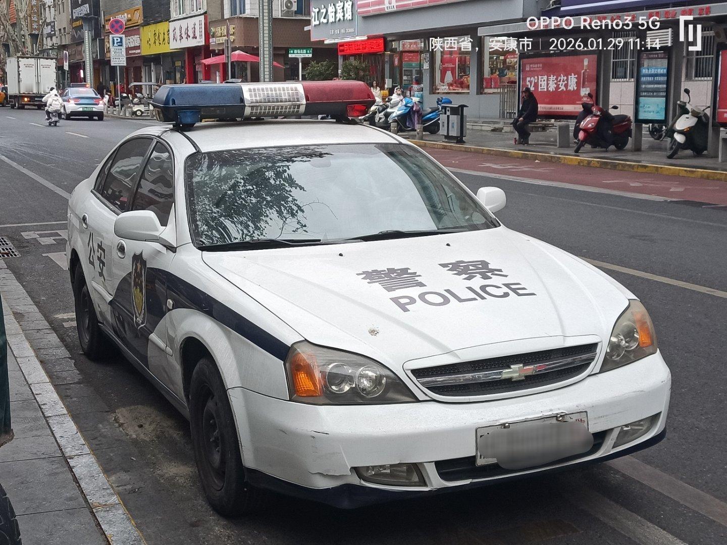 警车雪佛兰景程大众桑塔纳安康