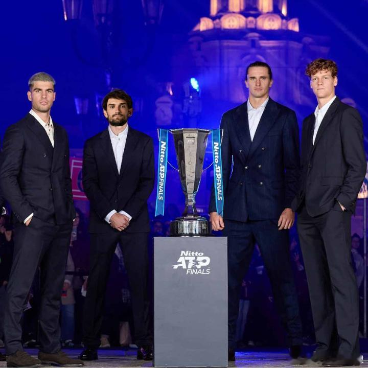 最近20场1000赛比赛：辛纳20-0阿尔卡拉斯17-3瓦舍罗17-3四强