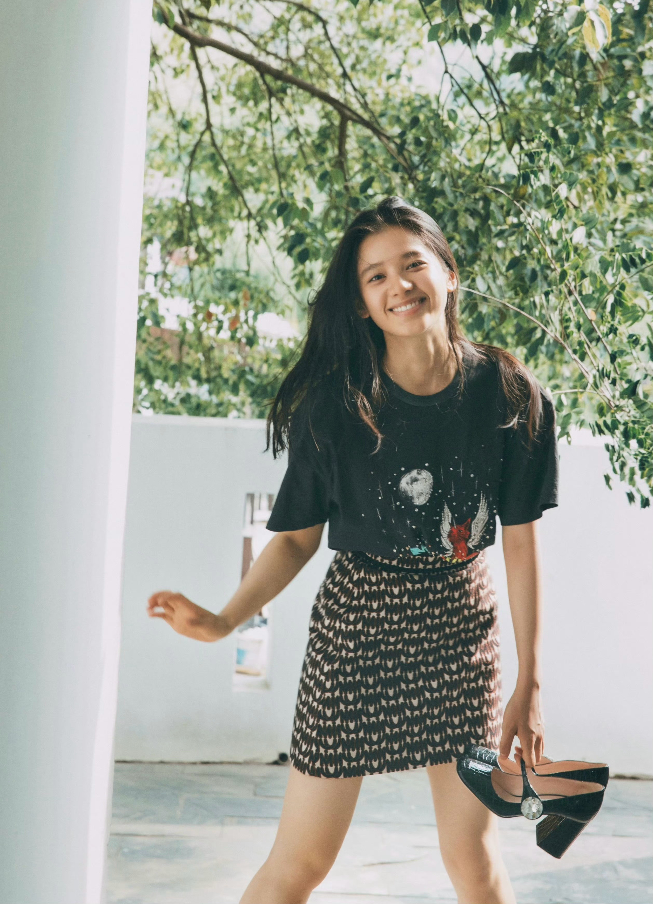 最接近张婧仪真人的样子张婧仪长的真爽