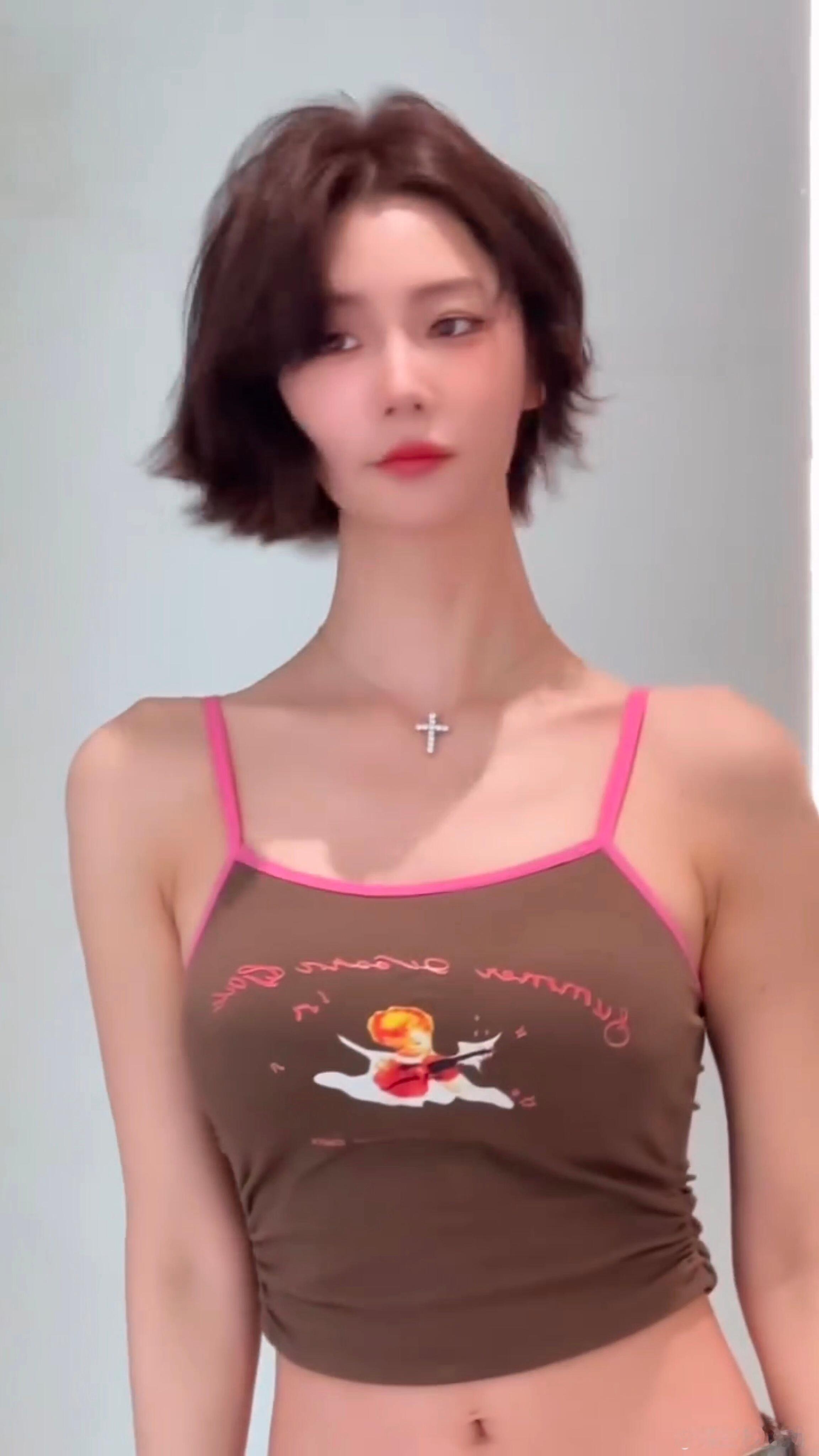 克拉拉日常营业照