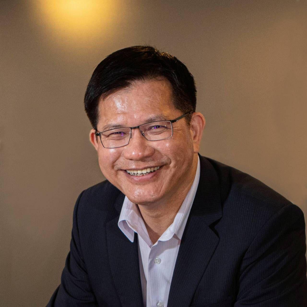 林佳龙又去美国了据说就是这几天的事去美国华盛顿参加了硅和平峰会林佳龙是台湾