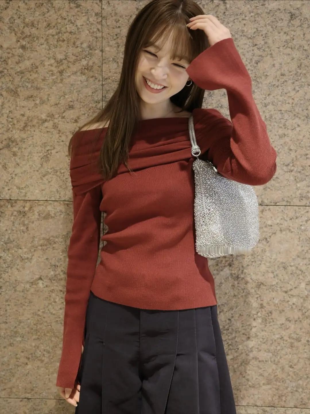 爱笑的女孩运气不会太差，笑容甜美，乖巧又可爱甜妹穿搭心得分享可爱