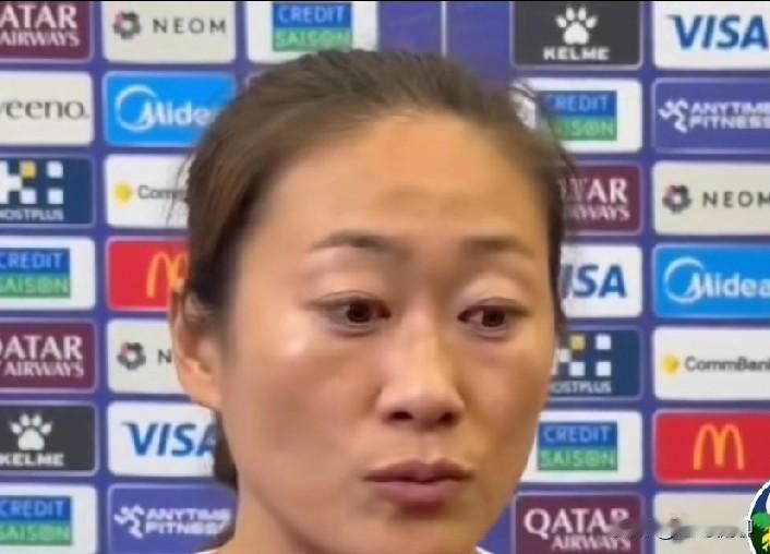 我们要看到中国女足亚洲杯的进步，原以为中国女足半决赛会成一边倒的弱方，但实际上要